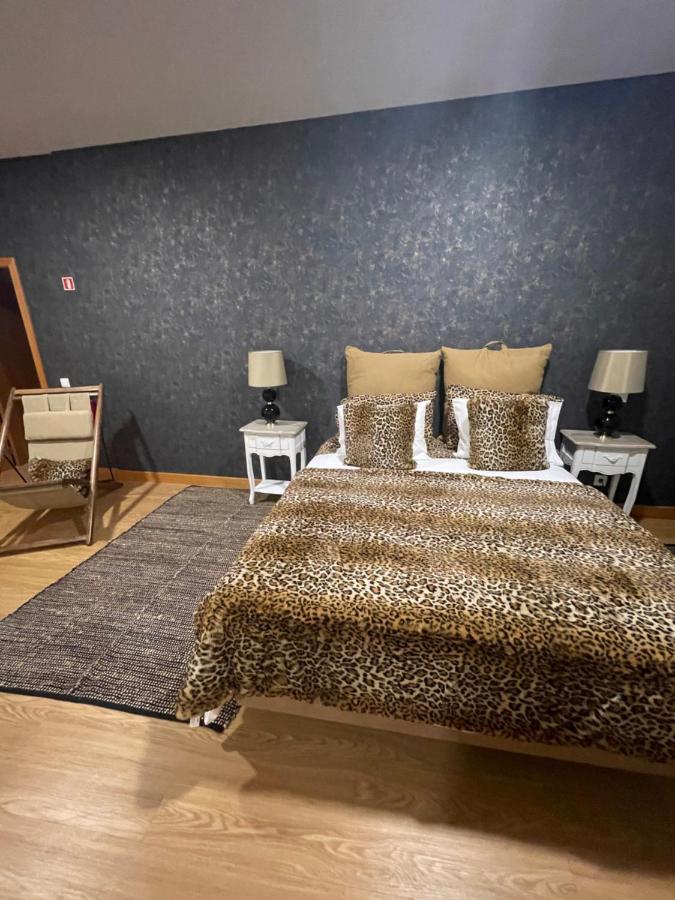 Apartamentos Da Se Catedral 푼샬 외부 사진