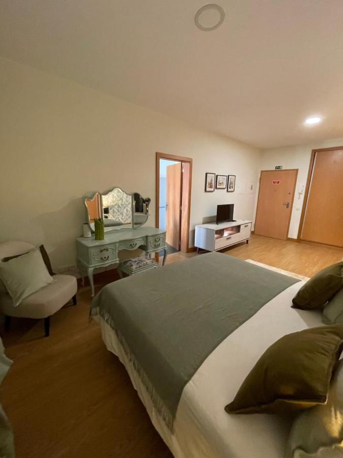 Apartamentos Da Se Catedral 푼샬 외부 사진
