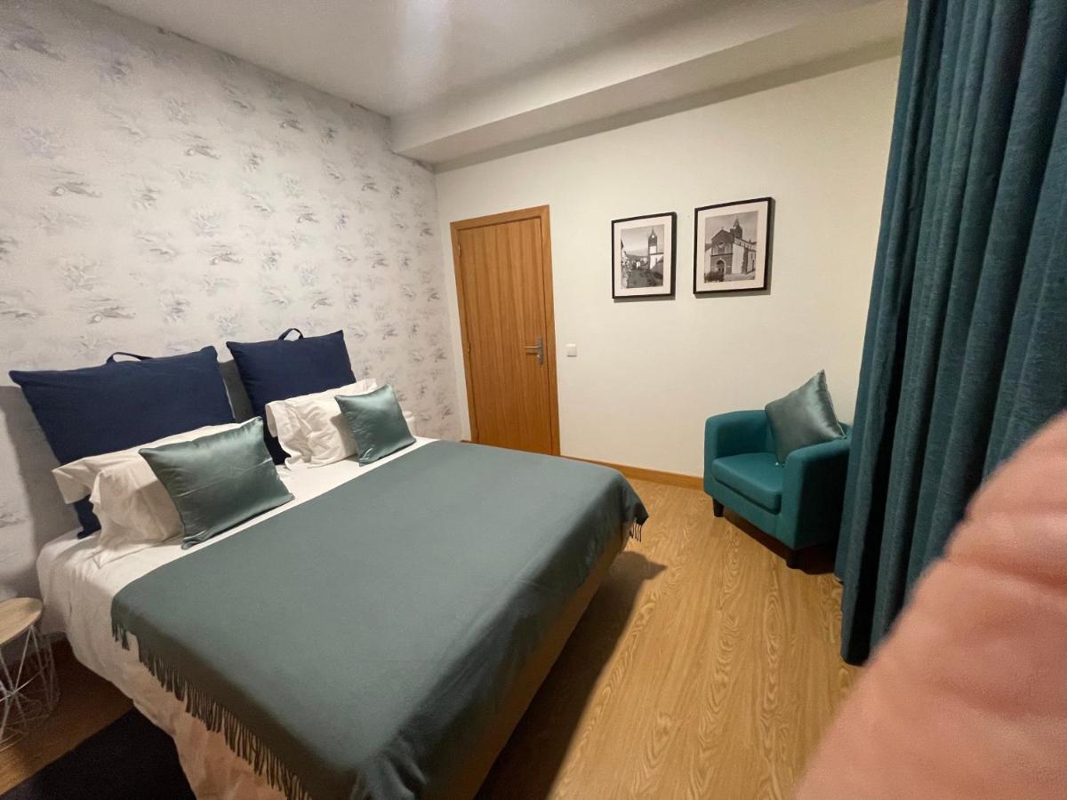Apartamentos Da Se Catedral 푼샬 외부 사진